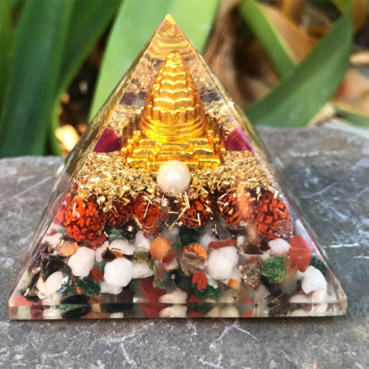 Sri Yantra Chakra Crystal Orgone Pyramid with Copper Quartz Radiation